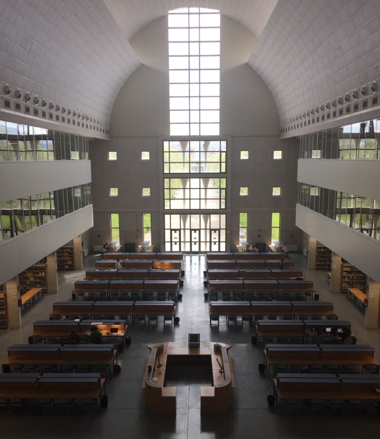 Biblioteca de la Universidad Pública de Navarra