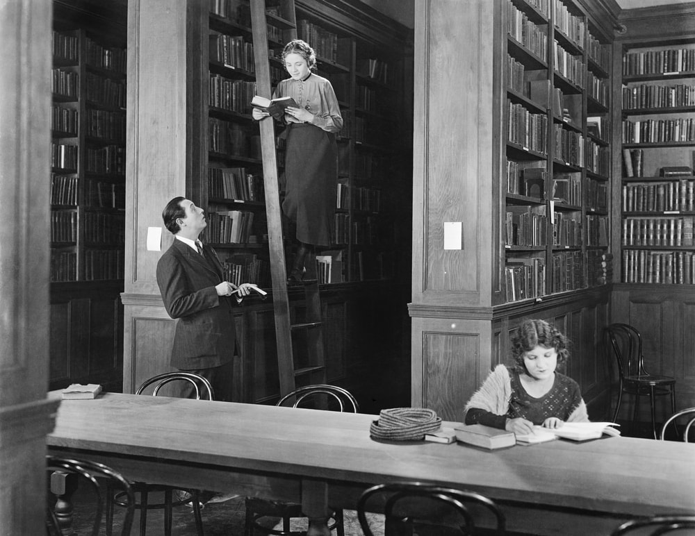 Descubre la profesión del bibliotecario a través de un corto difundido en 1947