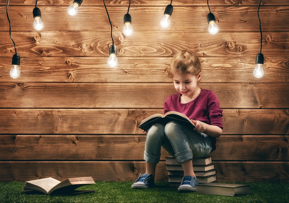 El hogar, la escuela y la biblioteca son muy importantes para adquirir el gusto por la lectura