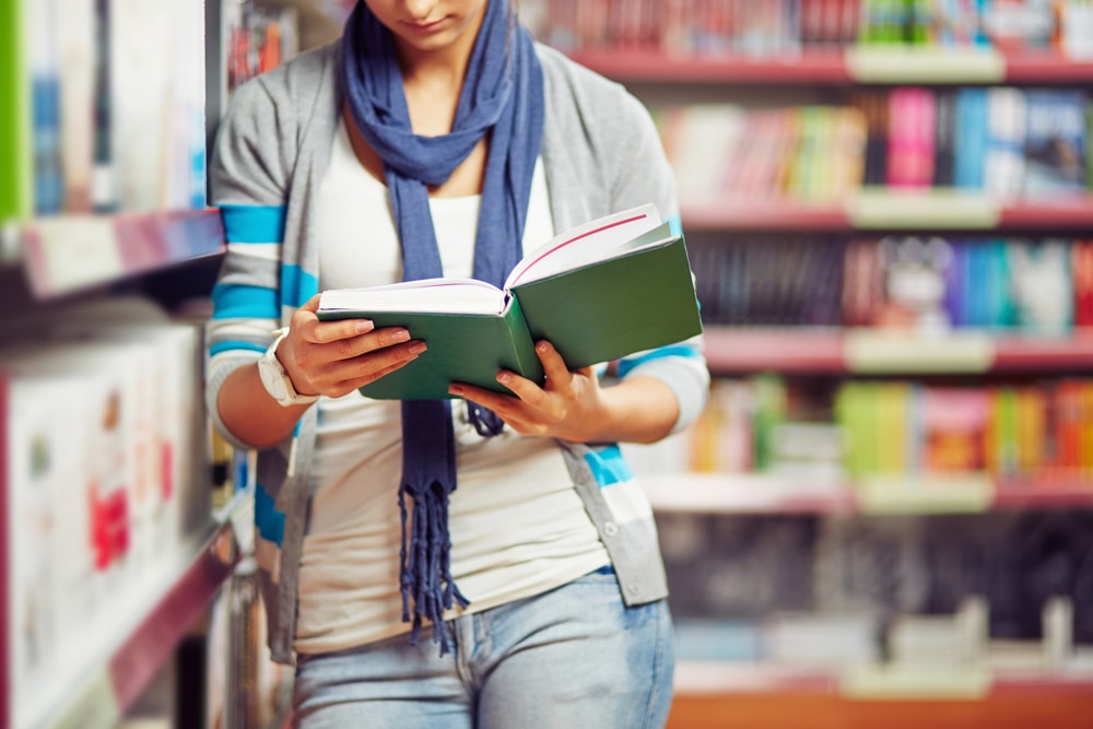 El primer párrafo de un libro puede hacer que quedes atrapado por su historia