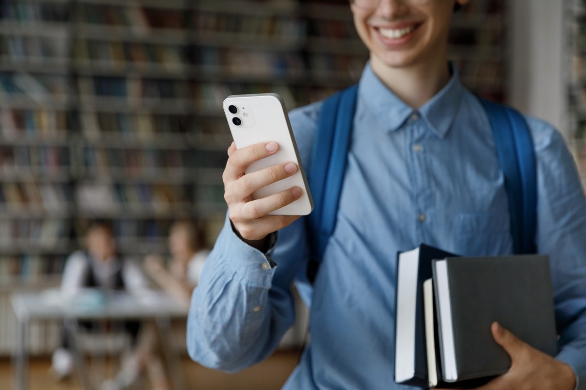 Consulta móvil catálogo biblioteca