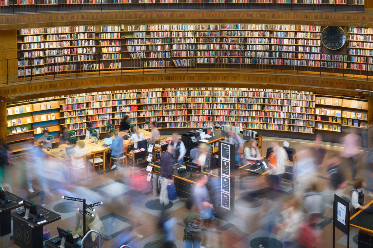 9 formas en que las bibliotecas ayudan a construir comunidad