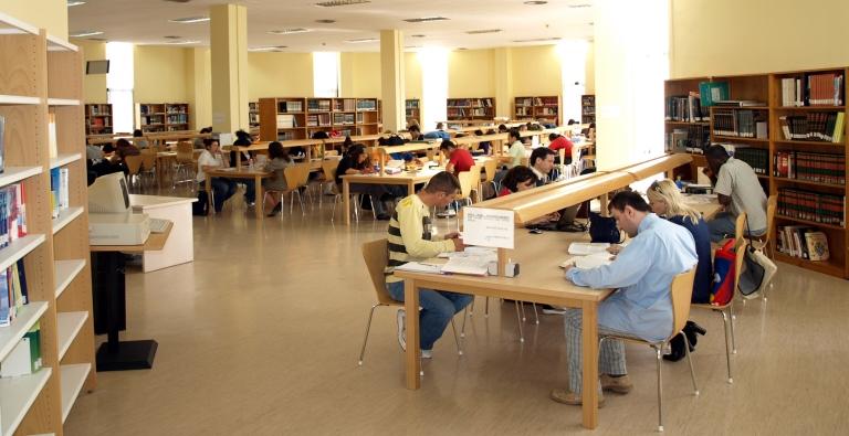 Biblioteca Pública del Estado en Almería