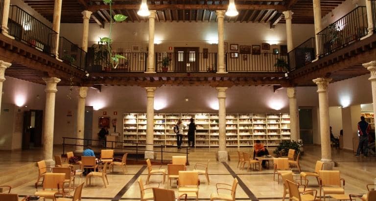 Biblioteca Pública del Estado en Guadalajara