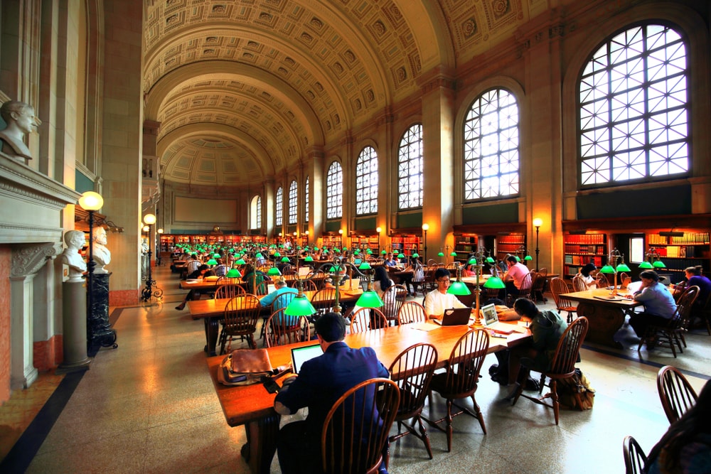 Existe una gran variedad de tipologías de bibliotecas