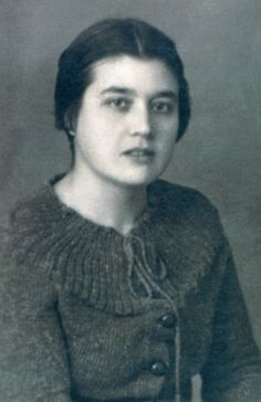 María Moliner